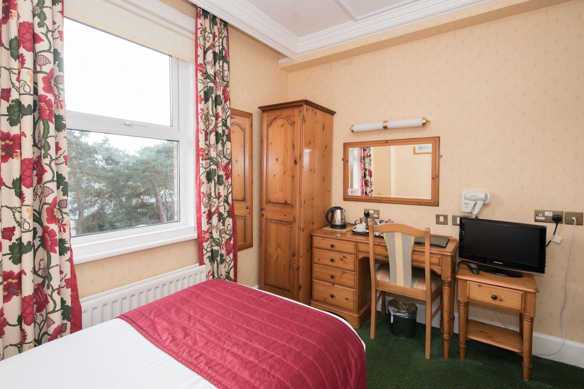 Elstead Hotel Борнмут Екстер'єр фото