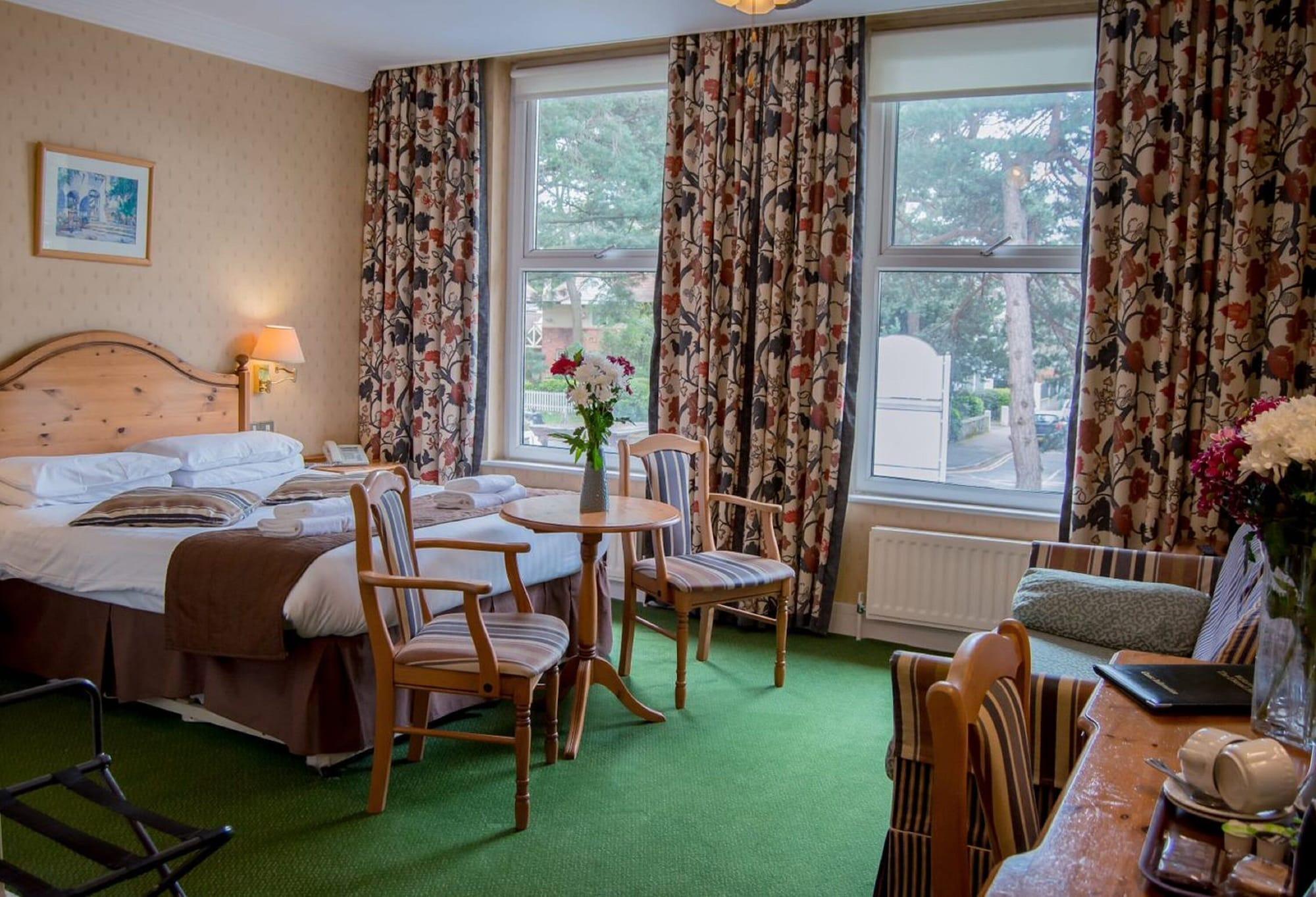 Elstead Hotel Борнмут Екстер'єр фото