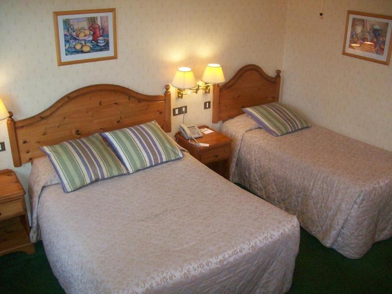 Elstead Hotel Борнмут Екстер'єр фото